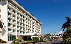 Radisson Hotel Brunei Darussalam